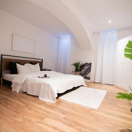Trendy Souterrain Loft - Near City Center Вена Экстерьер фото