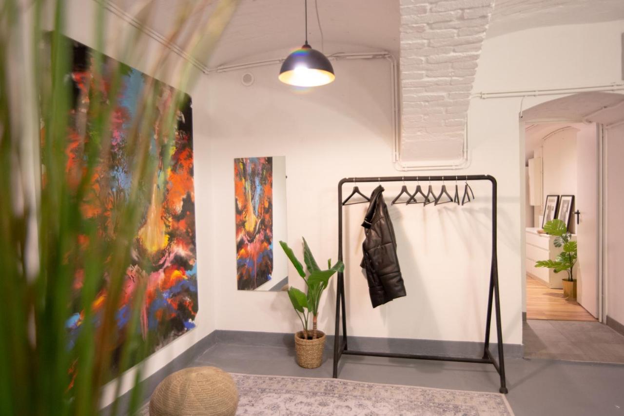 Trendy Souterrain Loft - Near City Center Вена Экстерьер фото